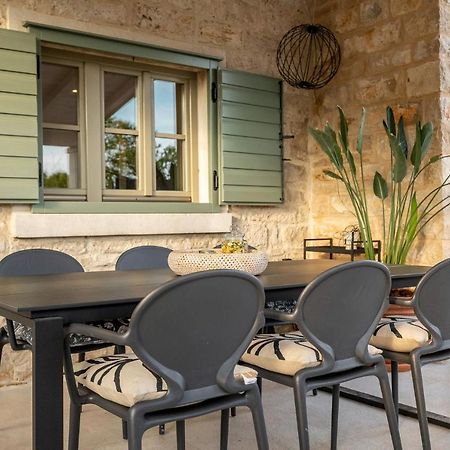 Villa Mara - Casa Rustica Zrnovo Eksteriør billede